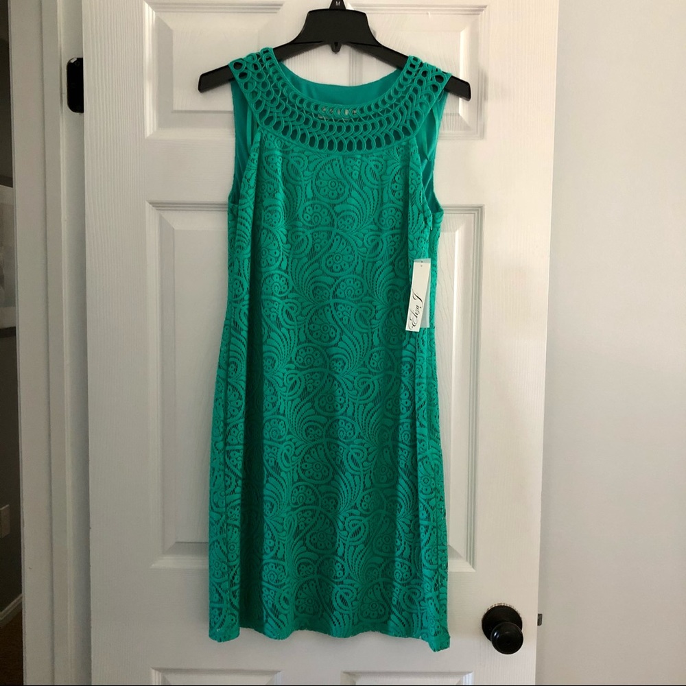 Eliza J green sleeveless shift dress